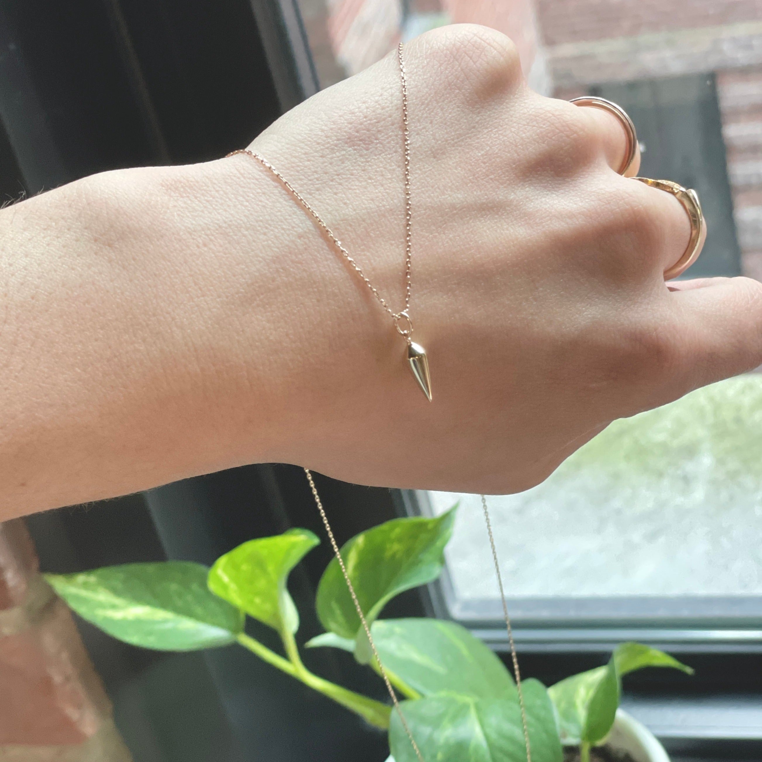 Spearhead Pendant